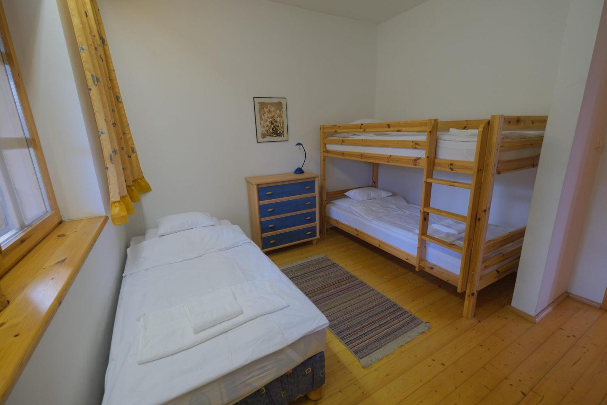 Donauresidenz Apartment Dunabogdany ภายนอก รูปภาพ